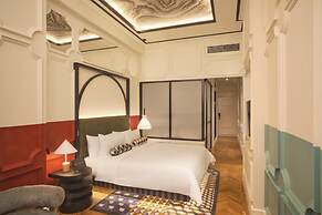 QT Singapore