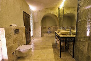 Ortahisar Cave Hotel