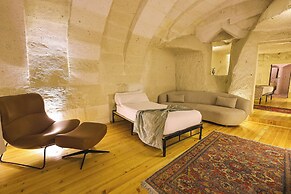 Ortahisar Cave Hotel