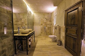Ortahisar Cave Hotel