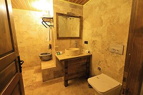 Ortahisar Cave Hotel