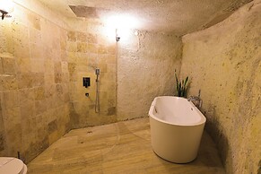 Ortahisar Cave Hotel