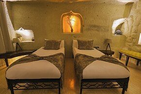 Ortahisar Cave Hotel