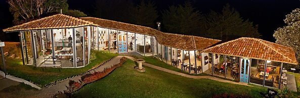 Dantica Cloud Forest Lodge
