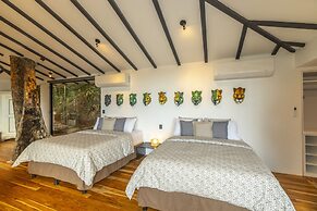 Dantica Cloud Forest Lodge