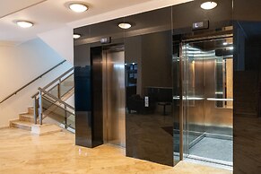 Marbel Hotel by Palm Wings