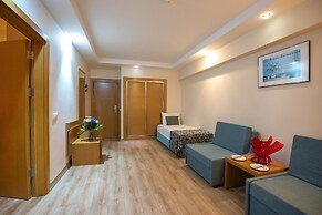 Marbel Hotel by Palm Wings