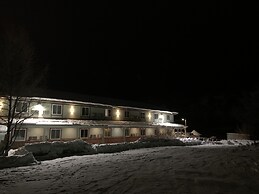 RiverWalk Inn