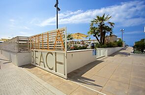 Hotel in Marina di Cecina a few steps from the sea