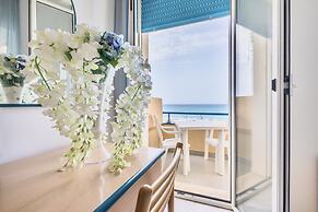 Hotel in Marina di Cecina a few steps from the sea