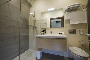 Best Western Plus Hotel Modena Resort