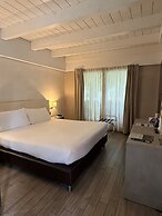 Best Western Plus Hotel Modena Resort