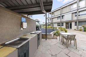 Beachfront Resort Torquay