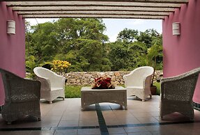 Hotel Guadaira Resort