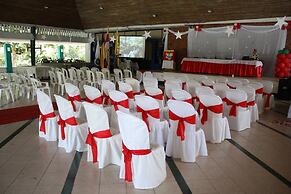 Hotel Guadaira Resort