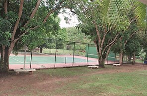 Hotel Guadaira Resort