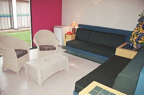 Hotel Guadaira Resort