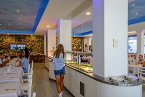 Anonymous Beach Hotel - Adults Only