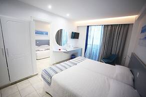 Anonymous Beach Hotel - Adults Only