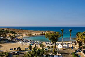 Anonymous Beach Hotel - Adults Only