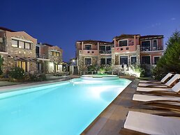 Aeolis Apartments & Studios