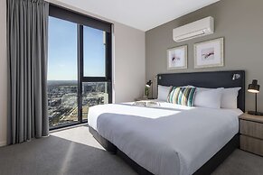 Oaks Melbourne on William Suites