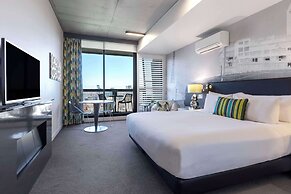 Oaks Melbourne on William Suites