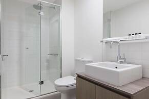 Oaks Melbourne on William Suites
