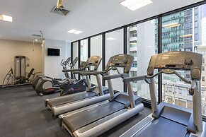 Oaks Melbourne on William Suites