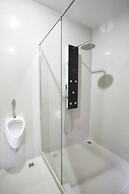 La Vie En Rose Hotel