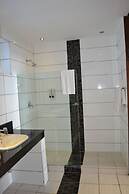 Cowrie Shell Beach Apartments