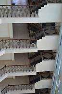 Cowrie Shell Beach Apartments