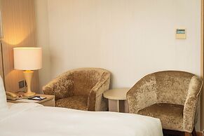 Super Candle Hotel