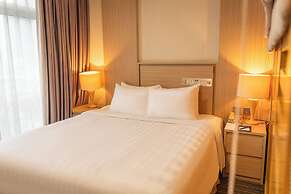 Super Candle Hotel