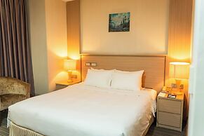 Super Candle Hotel