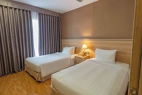 Super Candle Hotel