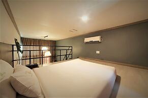 Hotel Hue Loft