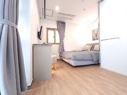 OYO Hostel Myeongdong 2