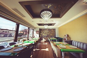 Phoenicia Comfort Hotel