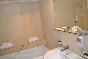 Phoenicia Comfort Hotel