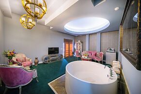 Phoenicia Comfort Hotel