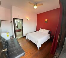 Serenade Hotel