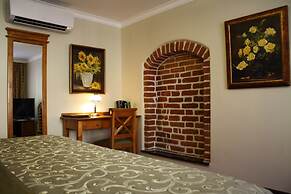 Hotel Petite Fleur - Adults only