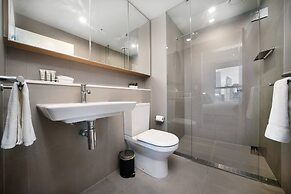 Astra Apartments - Docklands