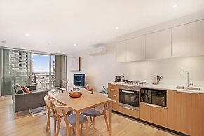 Astra Apartments - Docklands
