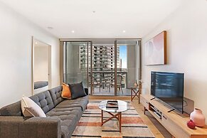 Astra Apartments - Docklands