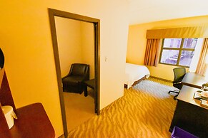 Canad Inns Destination Centre Garden City