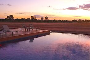 Wildman Wilderness Lodge