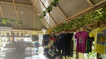 Hotel On Vacation Amazon