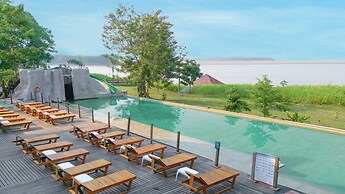 Hotel On Vacation Amazon